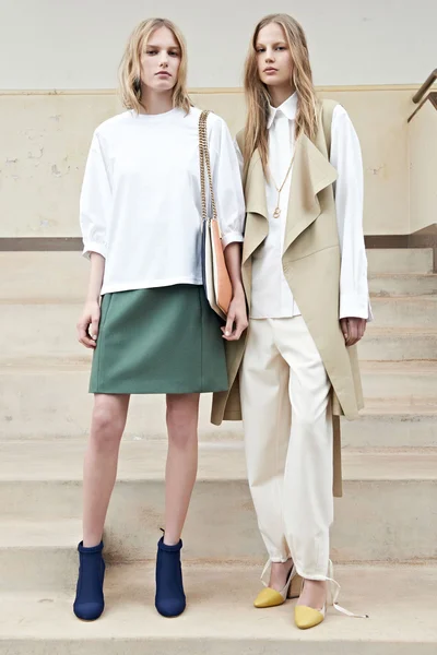 Look 14